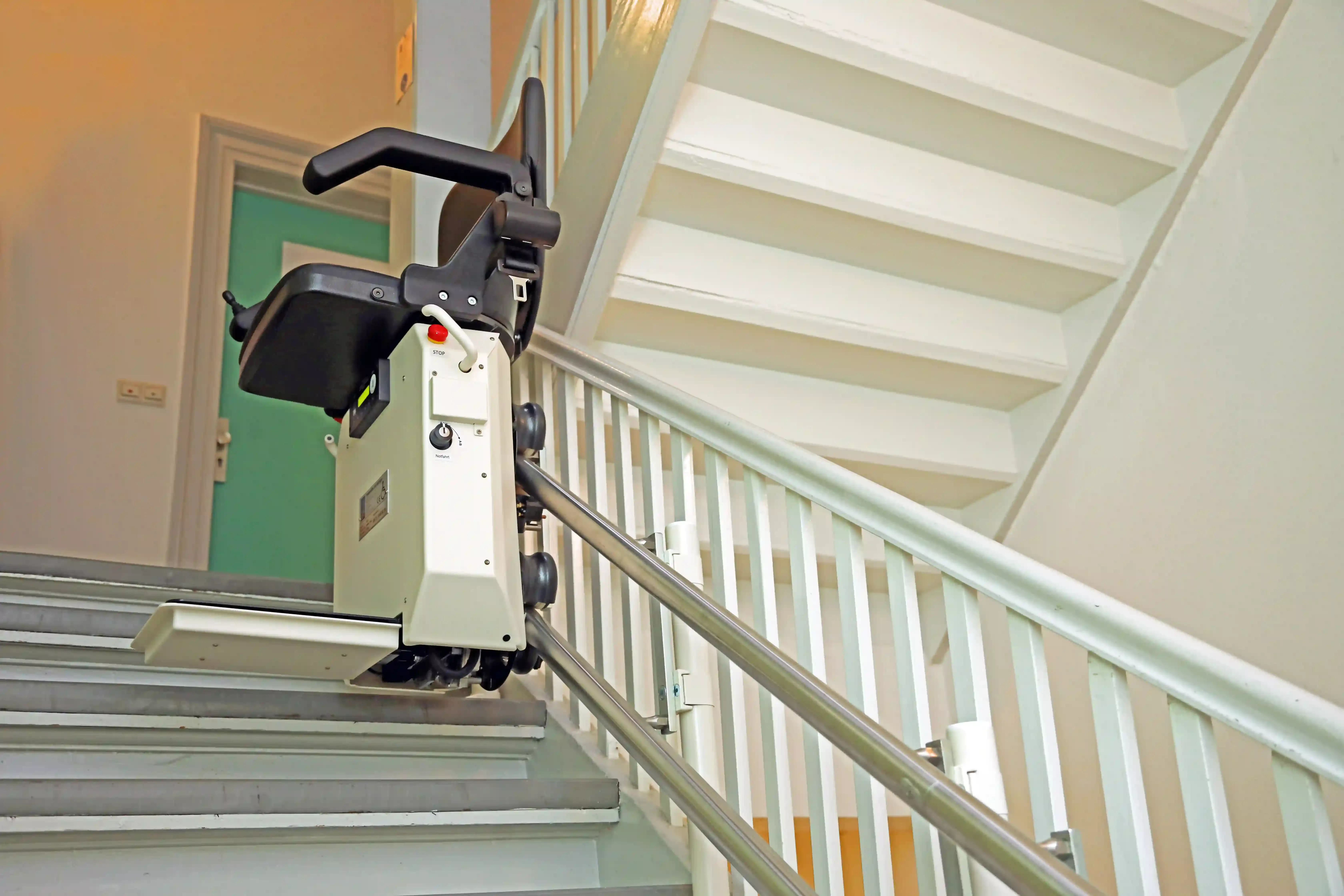 Image pose monte escalier 4 monte escalier qualite