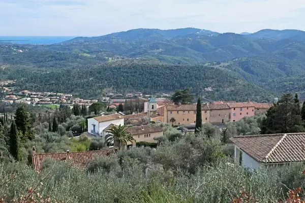 Monte Escalier Qualité Pose monte escalier Le Tignet