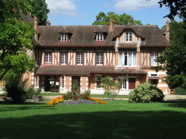 Monte Escalier Qualité Pose monte escalier Saint-Hilaire-Saint-Mesmin