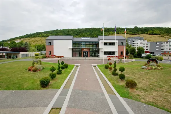 Monte Escalier Qualité Pose monte escalier Saint-Léger-du-Bourg-Denis